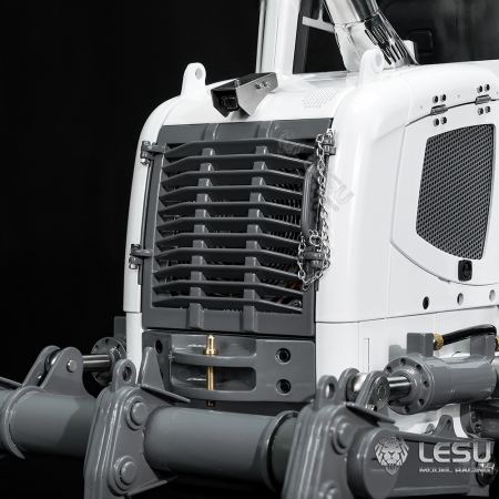 RC Lesu Racing 1:14 Laderaupe mit Reißzahn und Paladin PL18 weiß